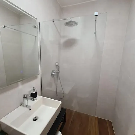 Jahorinska Vila, Dijana * Jahorina