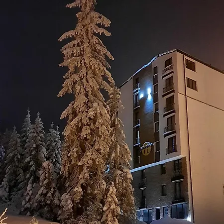 Jahorinska Vila, Dijana Jahorina